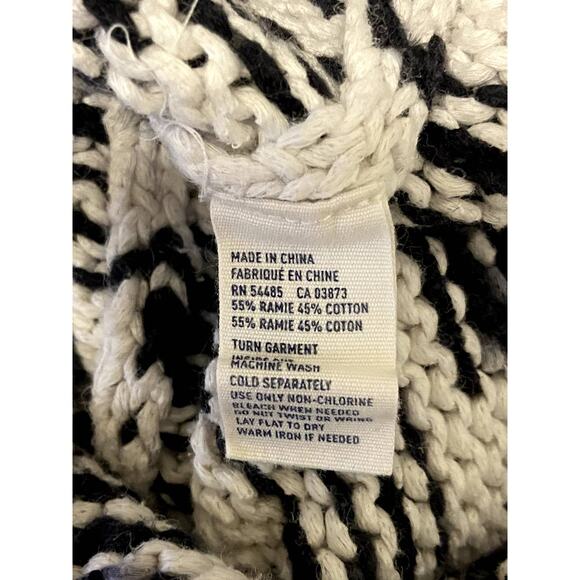 American Eagle Outfitters Heavy Knit Sweater Womens S/P - Picture 7 of 10